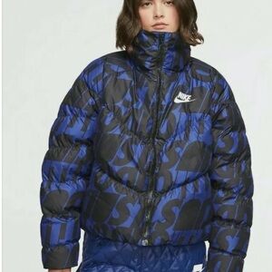 Nike JDI Printed Puffer Thermore Jacket for women in size XS.